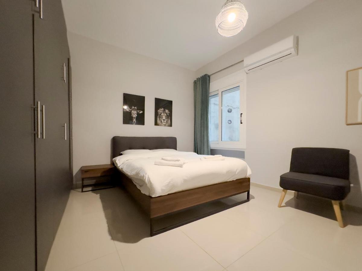 Satovriandou Spacious 128Sqm Apt In אתונה מראה חיצוני תמונה